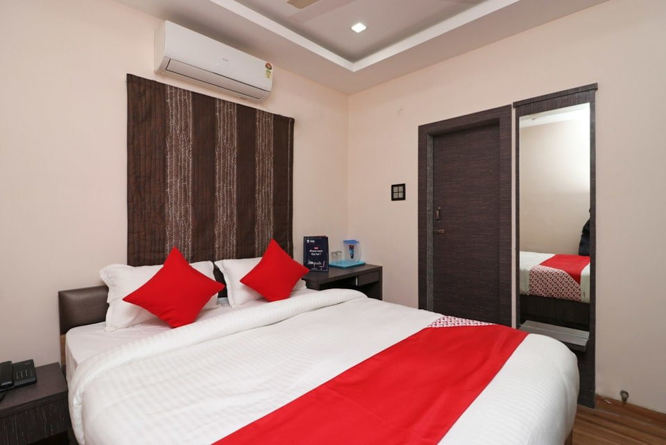 Hotel Barney Grand主图