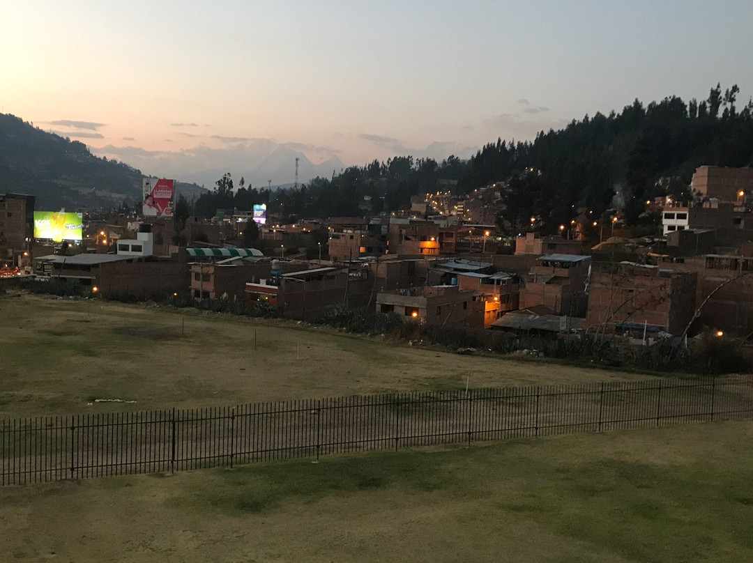 Real Hotel Huascaran主图