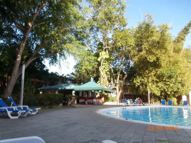 唐璜海滩度假村酒店主图