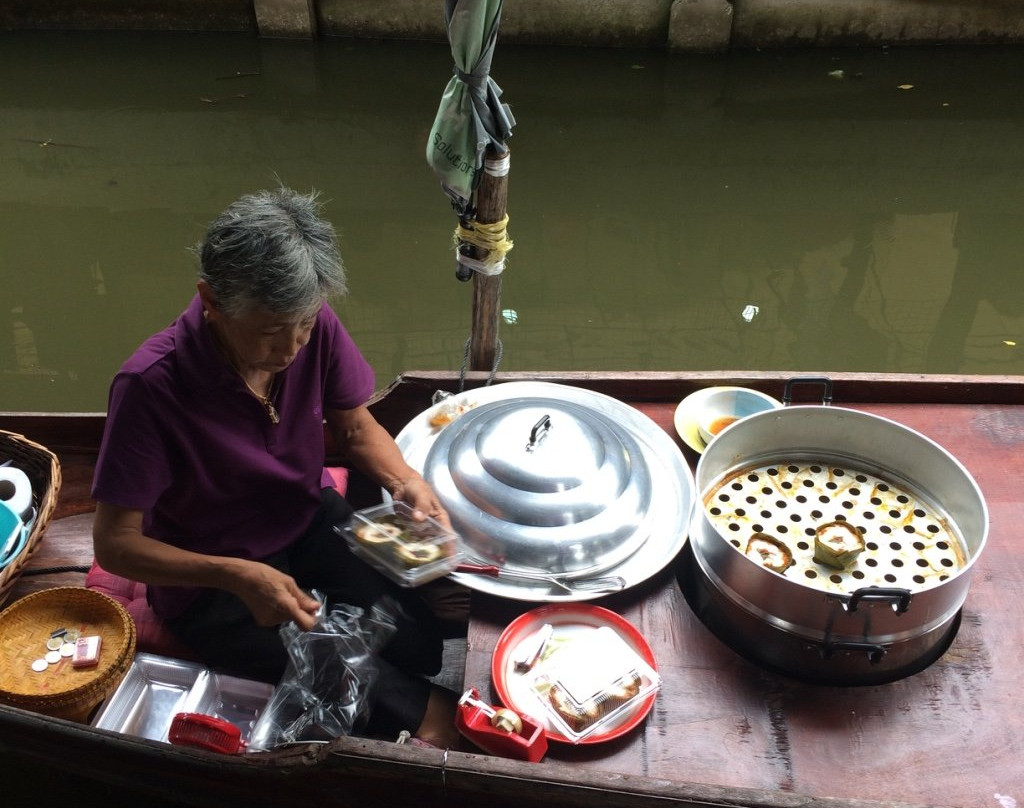 Bang Nam Phueng Floating Market景点图片