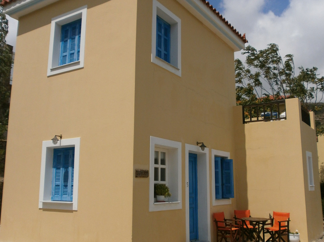 Mainades Maisonettes & Studios主图