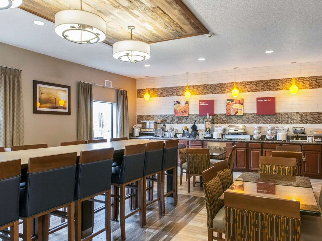 Comfort Suites Vincennes主图