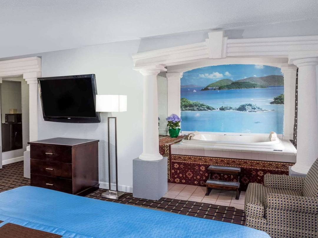 Super 8 by Wyndham Belleville IL/St. Louis Area主图