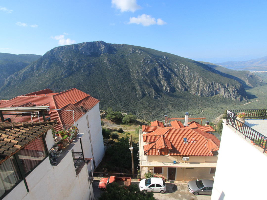 瓦洛尼斯酒店主图