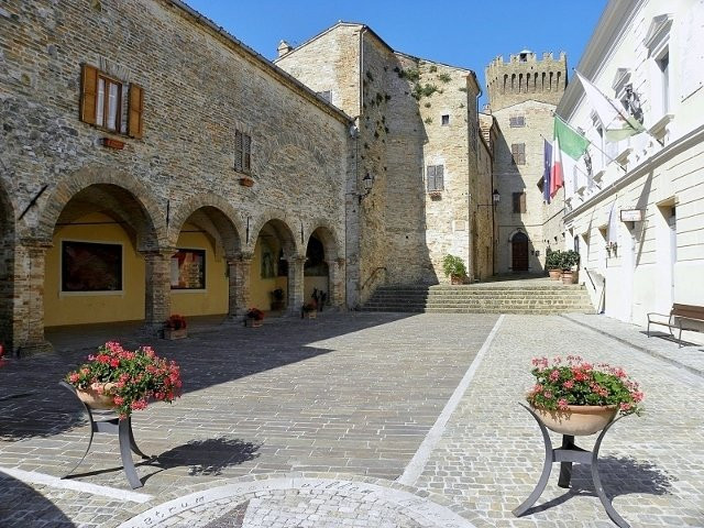 Piazza Castello景点图片
