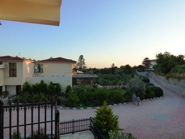 Riverside Garden Resort Hotel主图