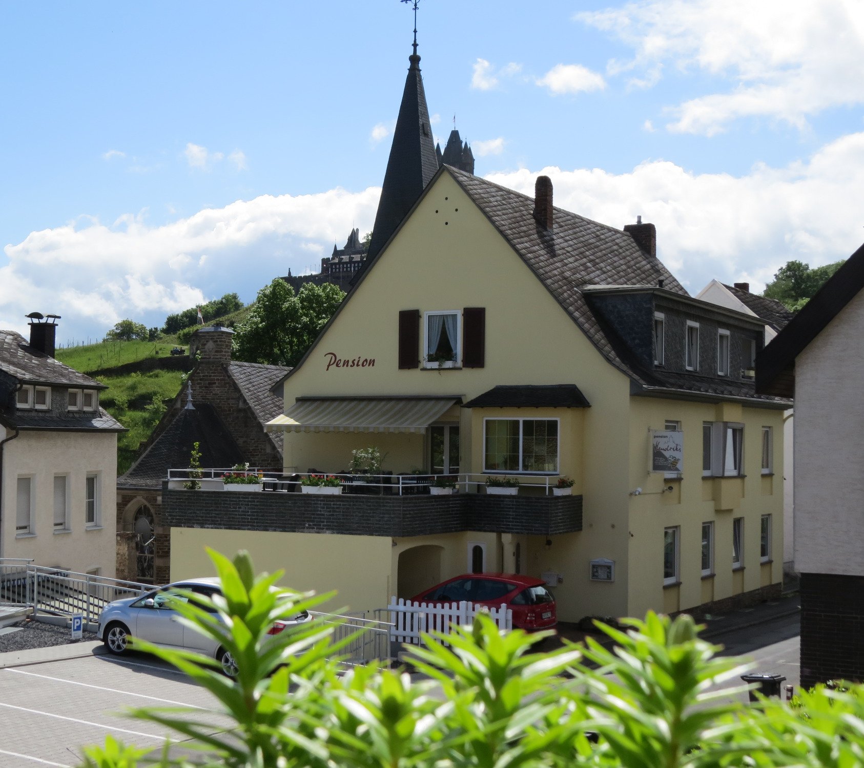 Pension Hendriks-官方