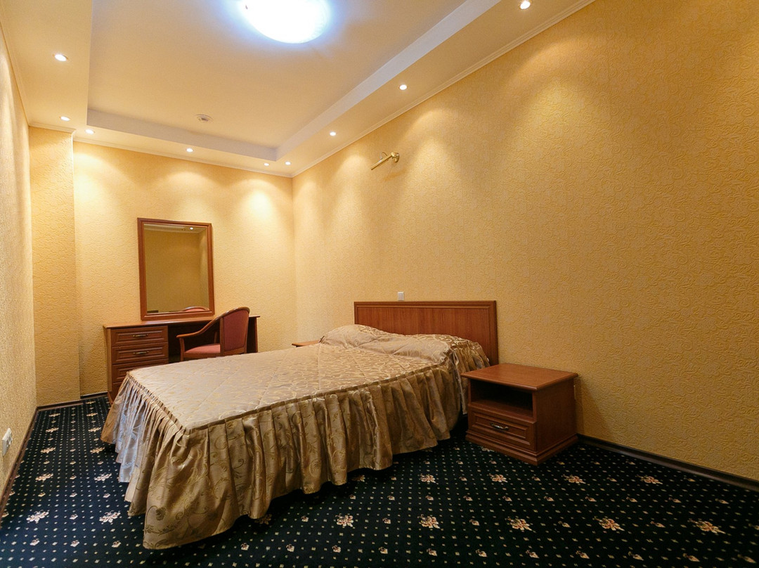 Business Hotel Irbis主图