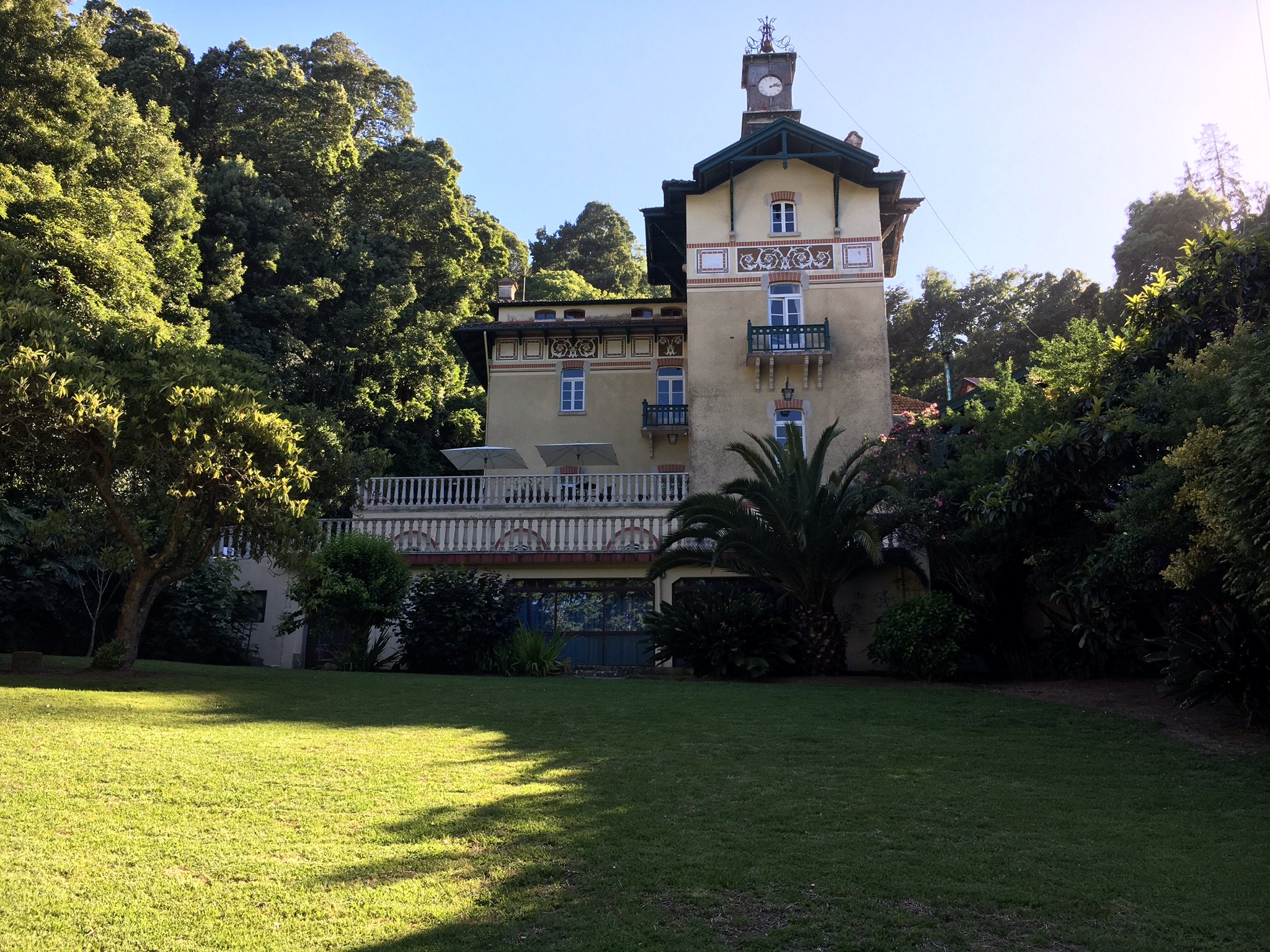 Chalet Relogio-官方