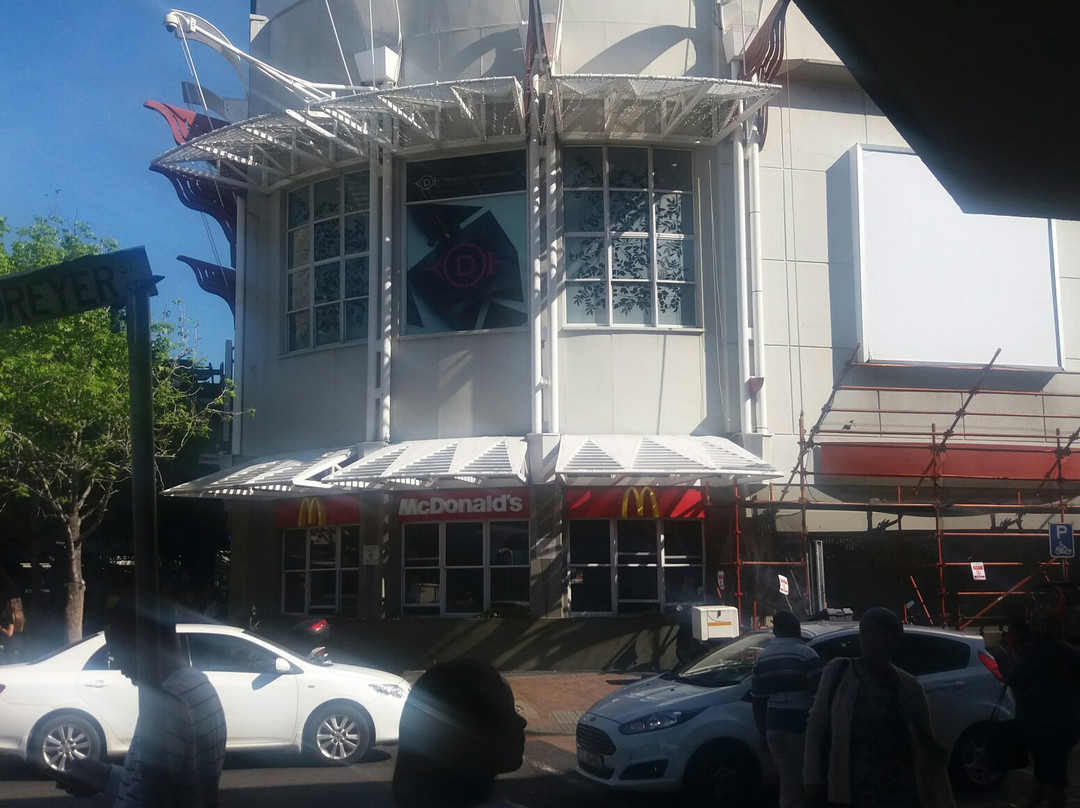 Cavendish Square景点图片