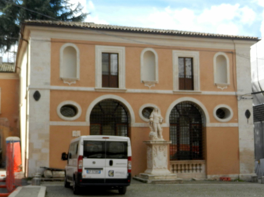 Palazzetto dei Nobili-拉奎拉必去景点