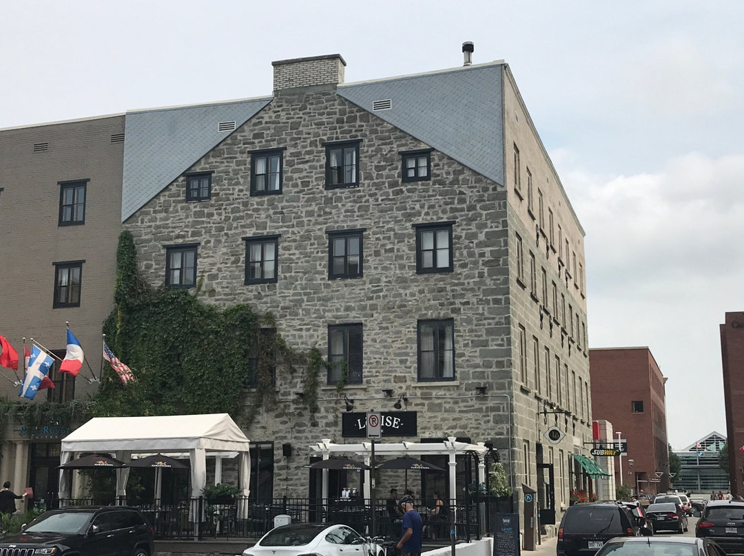 Louise Taverne & Bar À Vin