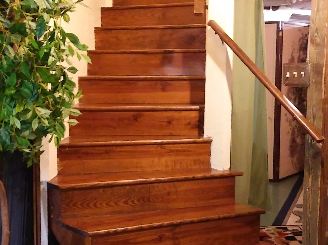 Six Waterpots Vineyard and Winery-Hudson必去景点