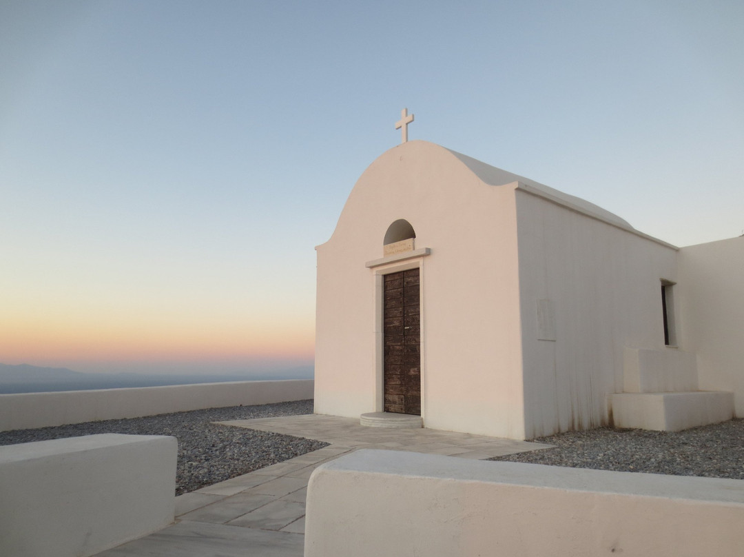 The Virgin Pandohara Elytis-Sikinos必去景点