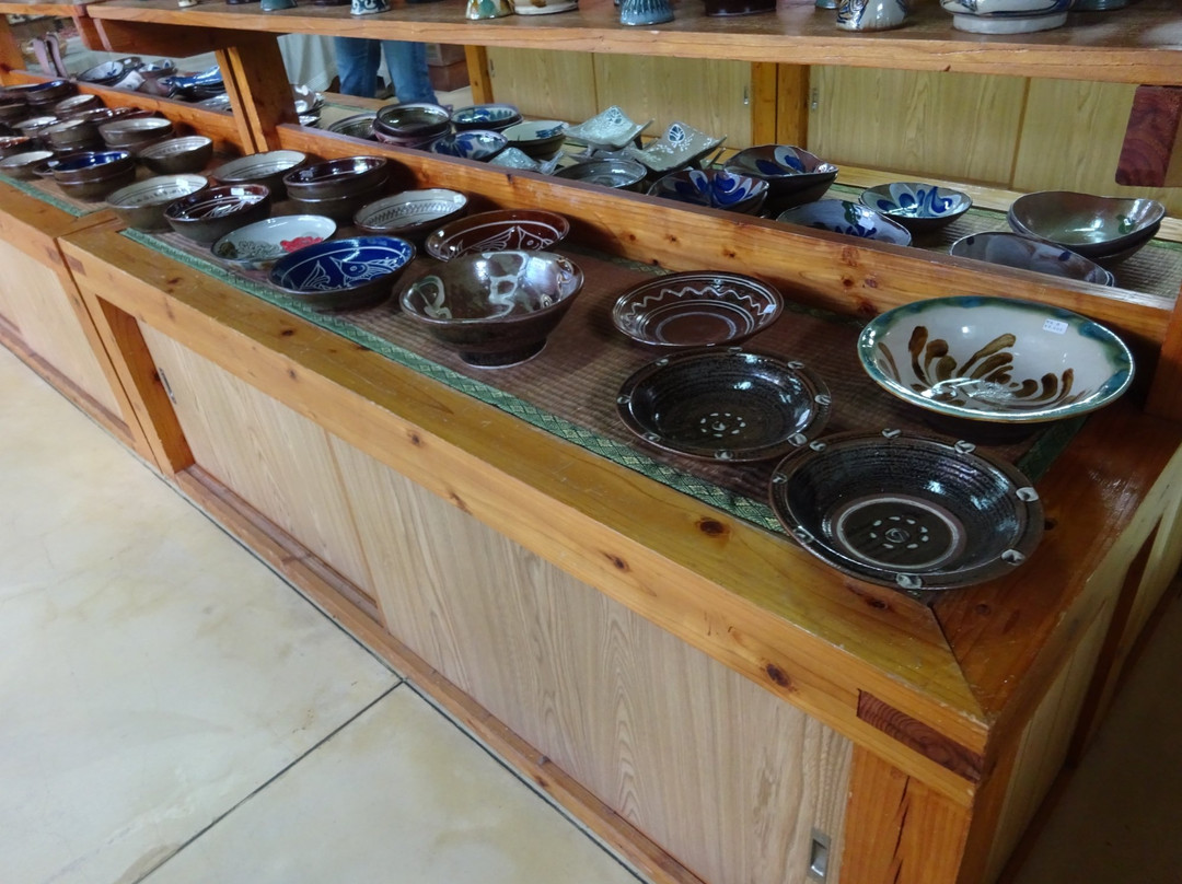 Yomintan Village Joint Sales Center-读谷村必去景点
