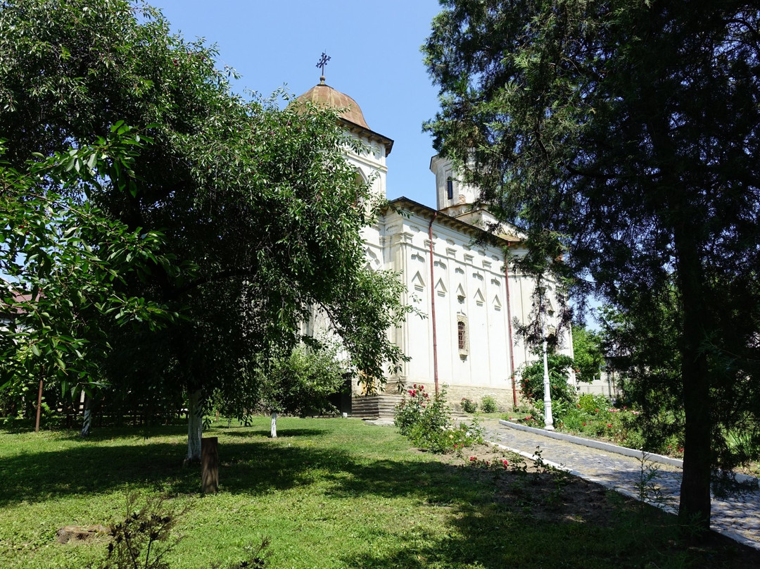 Ss. Theodore Church-雅西必去景点