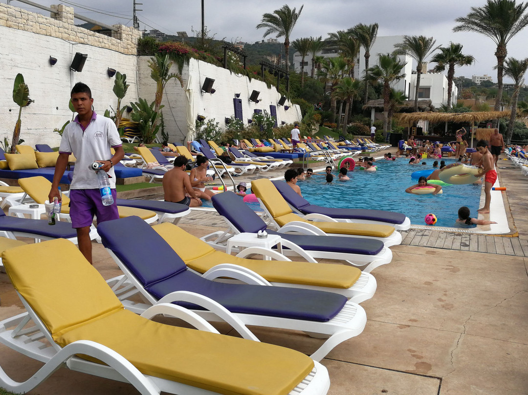 Bonita Bay-Batroun必去景点