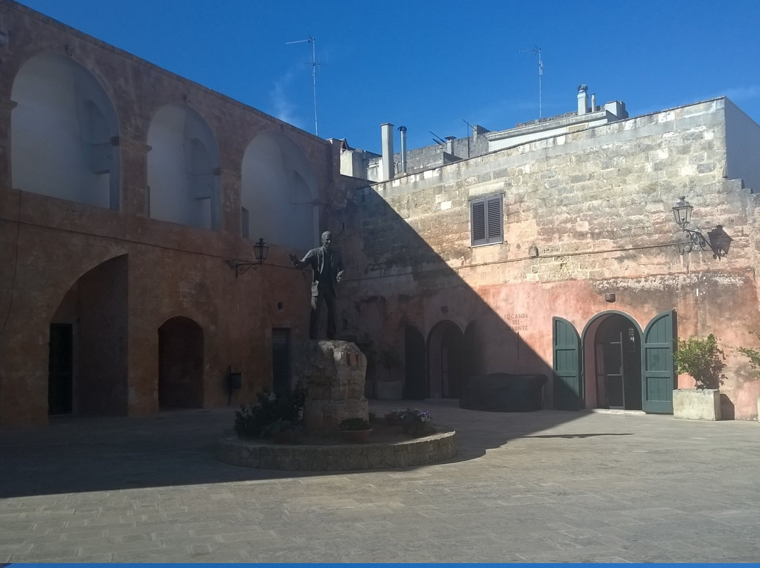 Piazza Pisanelli-Tricase必去景点