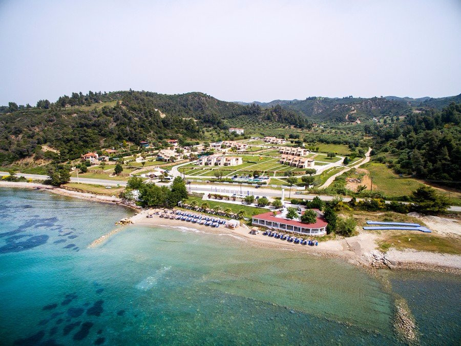 Nefeli Villas & Suites