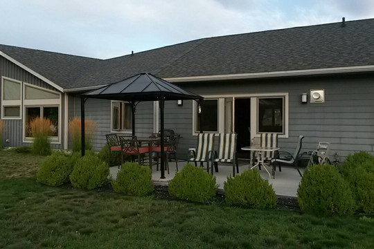 Saint Eugene Mission酒店住宿-St Marys River Bed and Breakfast