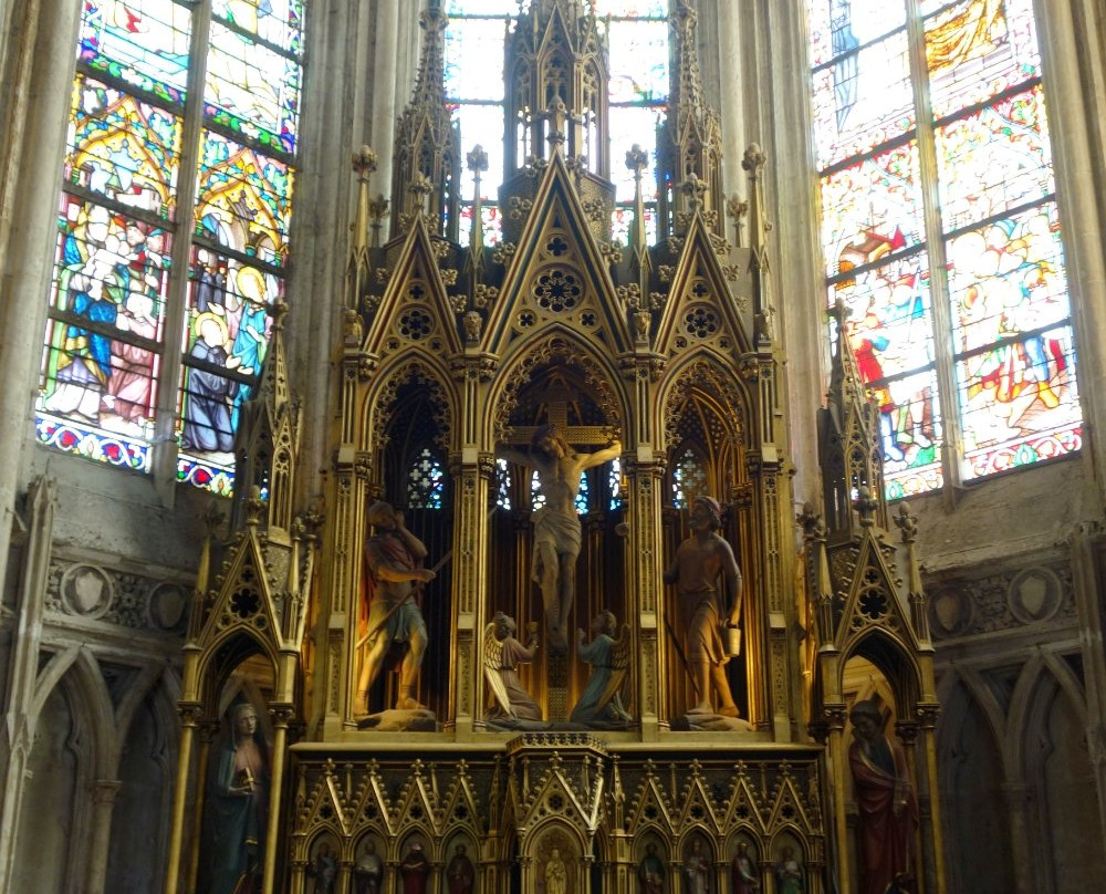 Eglise St Martin-鲁贝必去景点