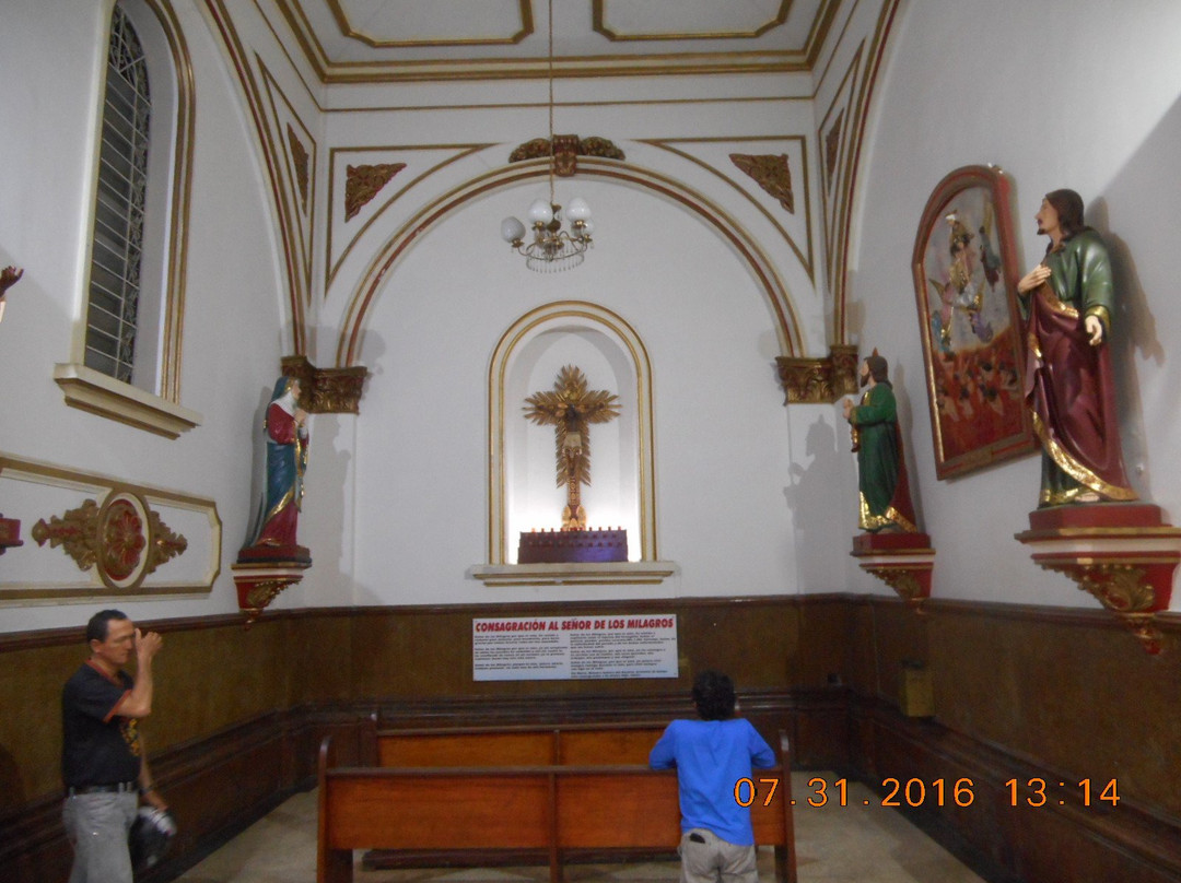 Catedral de Nuestra Señora del Rosario-Espinal必去景点