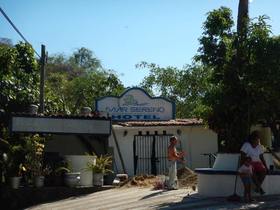 Mar Sereno Hotel & Suites