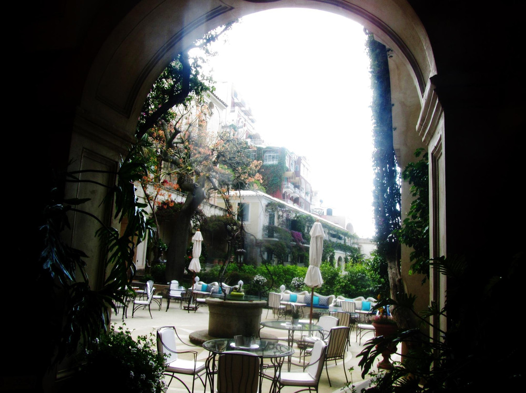 Amalfi Coast Day Tours-波西塔诺必去景点