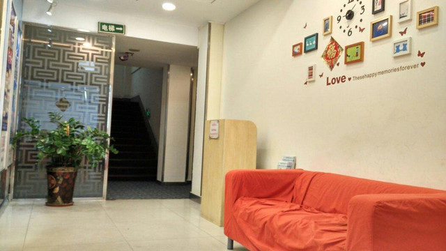 7天优品·广州天河岗顶地铁站店主图