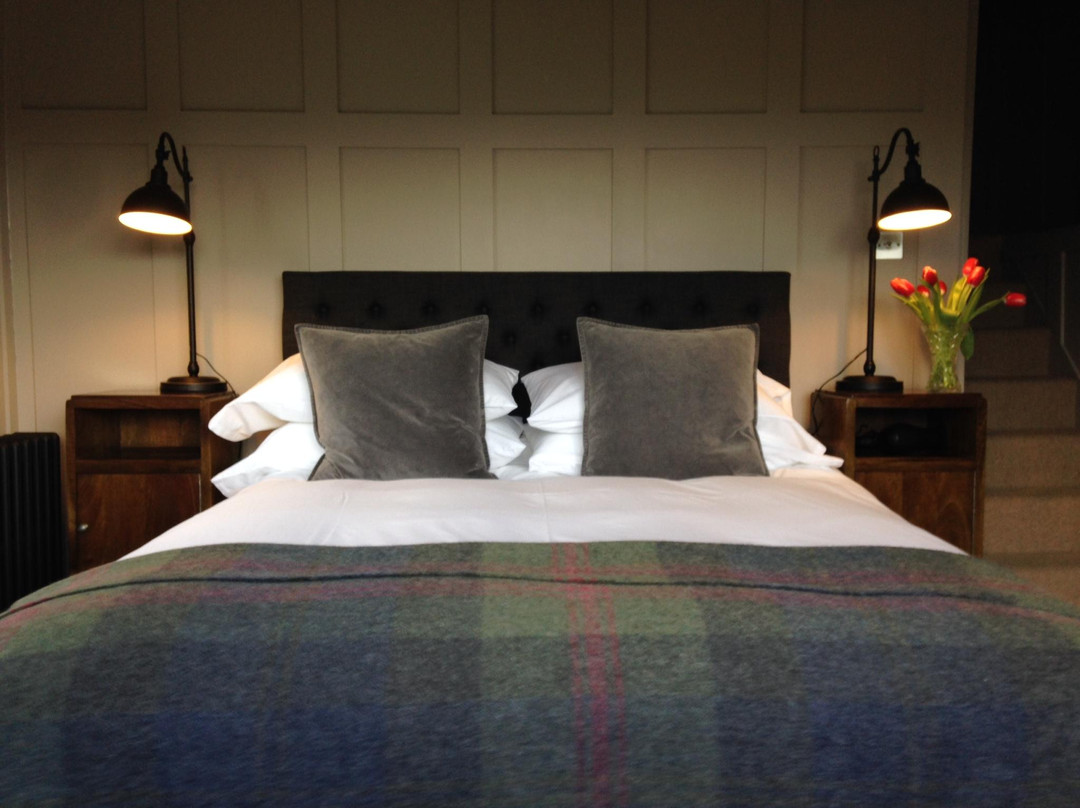 Number Fifty Townhouse Accommodation主图