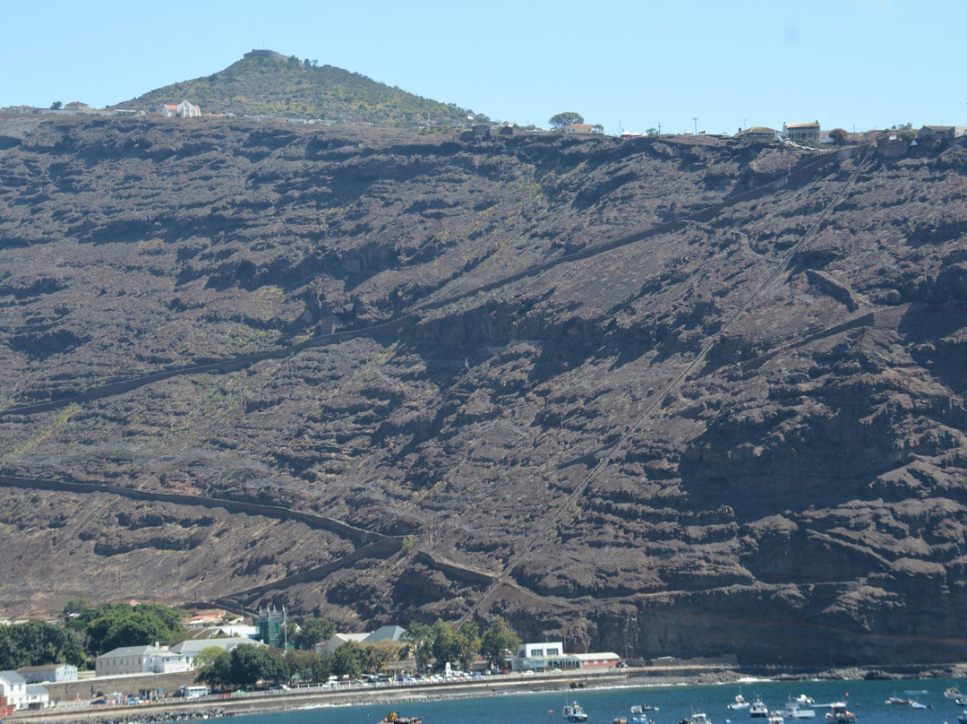 Sandy Bay-St Helena Island必去景点