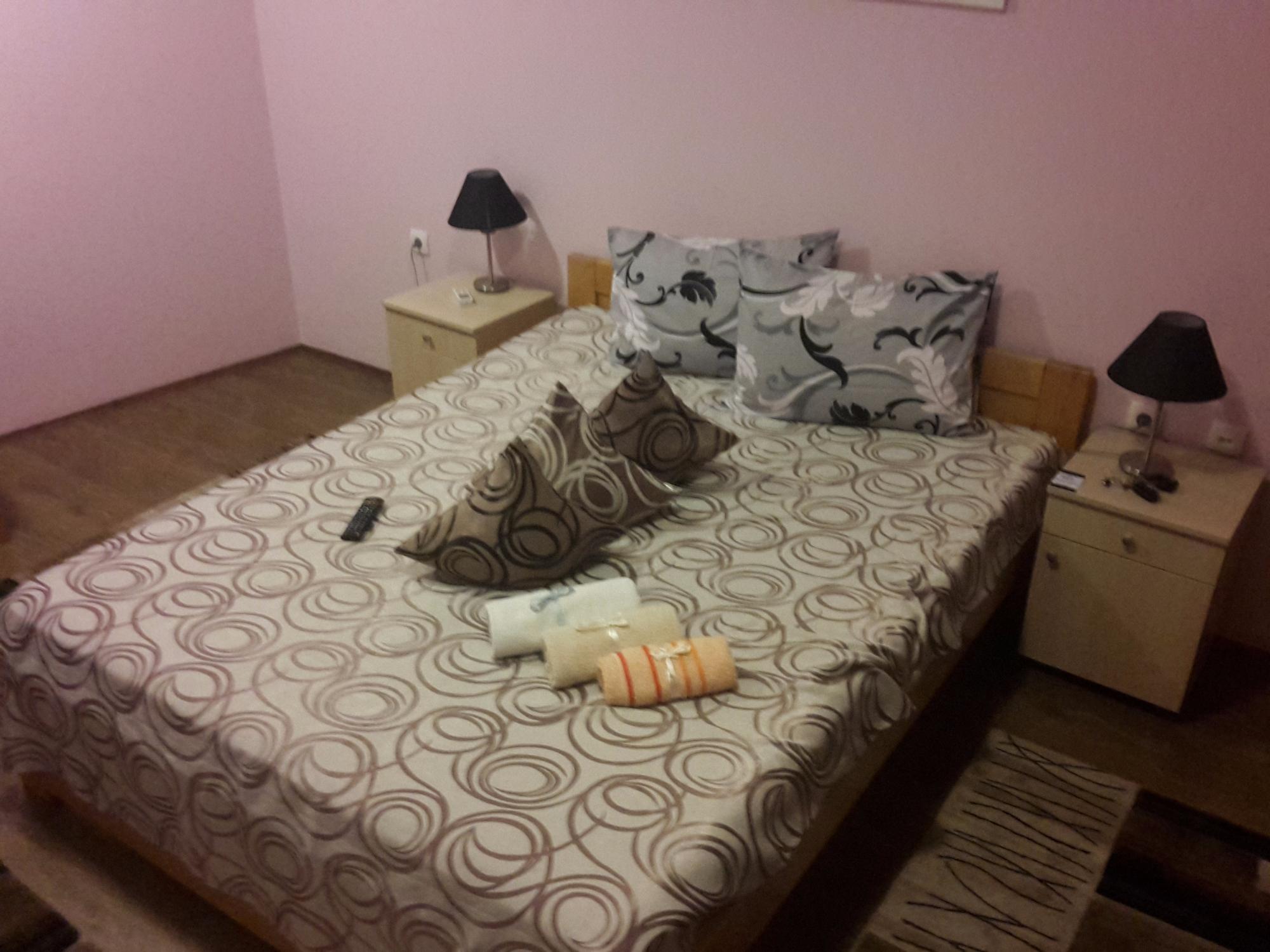 Bed & Breakfast Zmajevo Gnezdo 021-官方