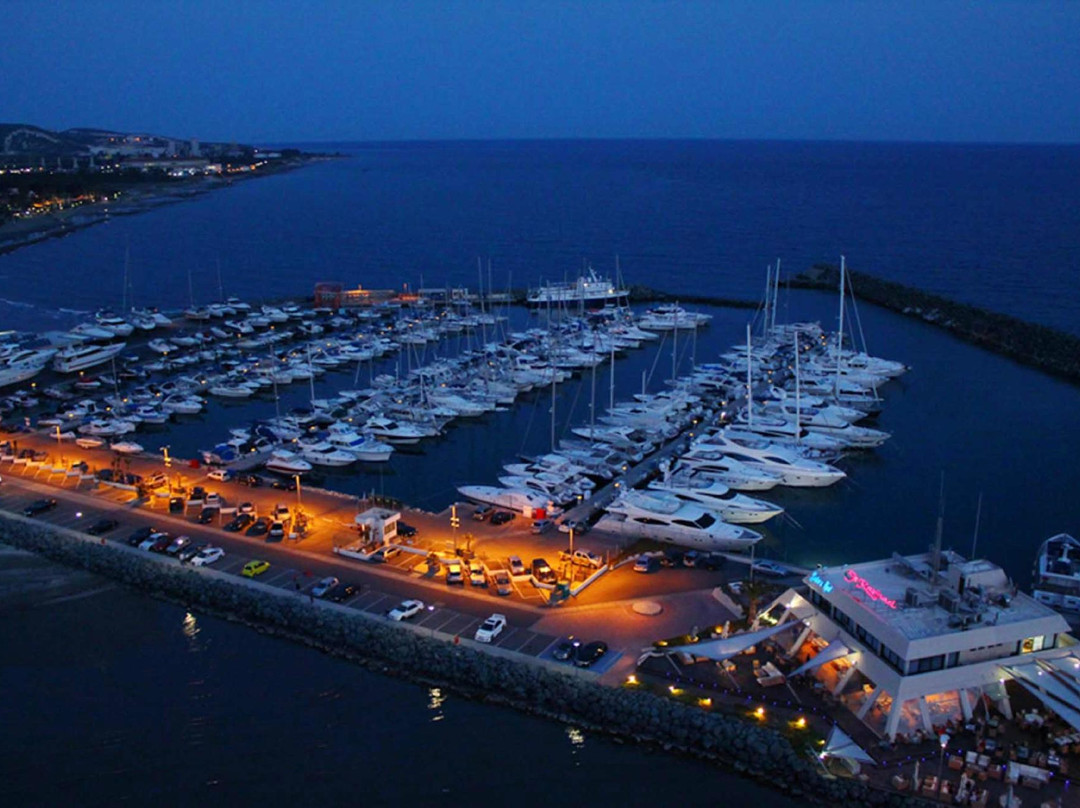 Pyrgos旅游攻略图片