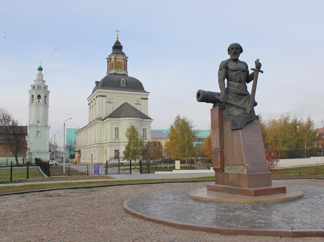 Monument Nikita Demidov-图拉必去景点