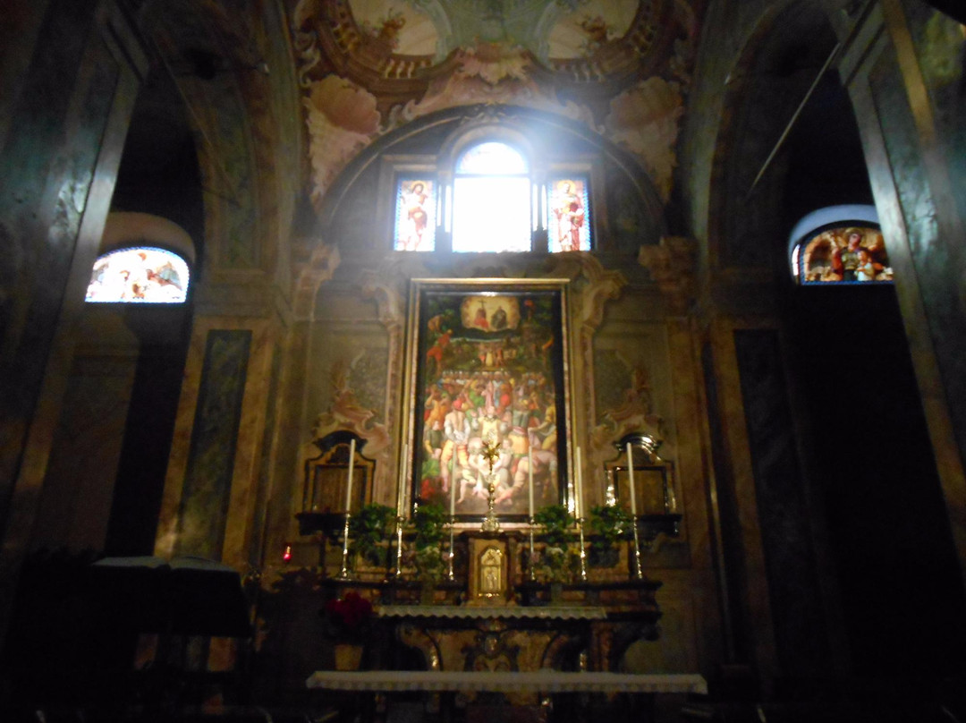 Chiesa di Santo Stefano e Battistero-伦诺必去景点