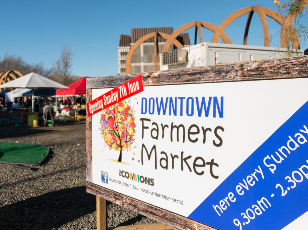 Downtown Farmers Market景点图片