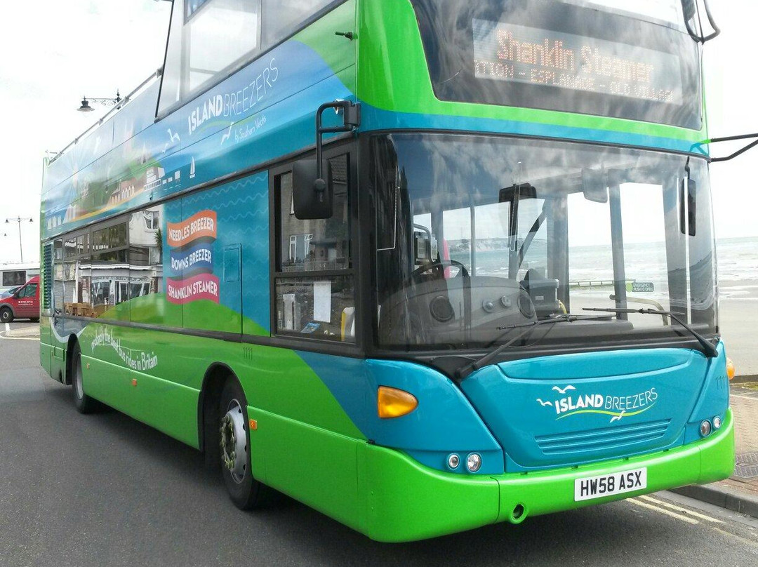 The Shanklin Steamer Bus-怀特岛必去景点