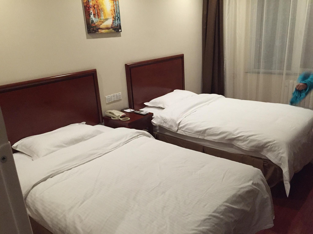 格林豪泰张家口蔚县汽车站商务酒店主图