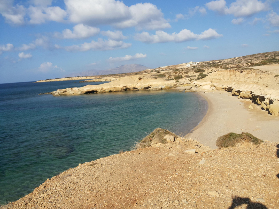 Michaliou Kipos Beach景点图片