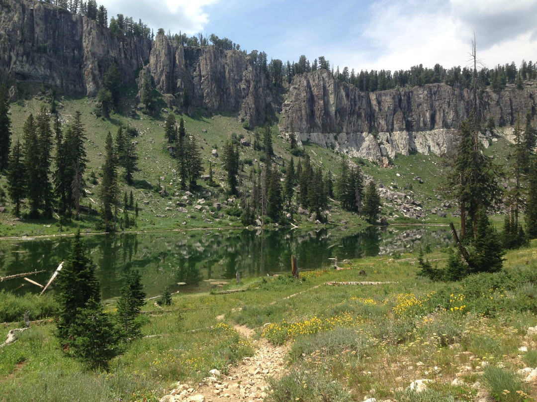 White Pine Lake-洛根必去景点