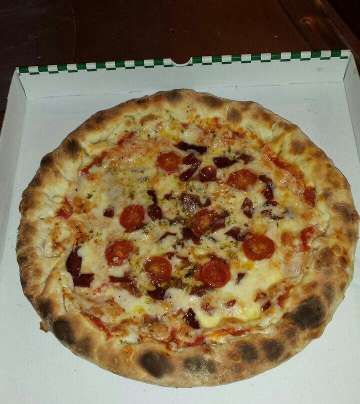 Castellar de la Frontera餐馆和美食-los naranjos asador pizzeria