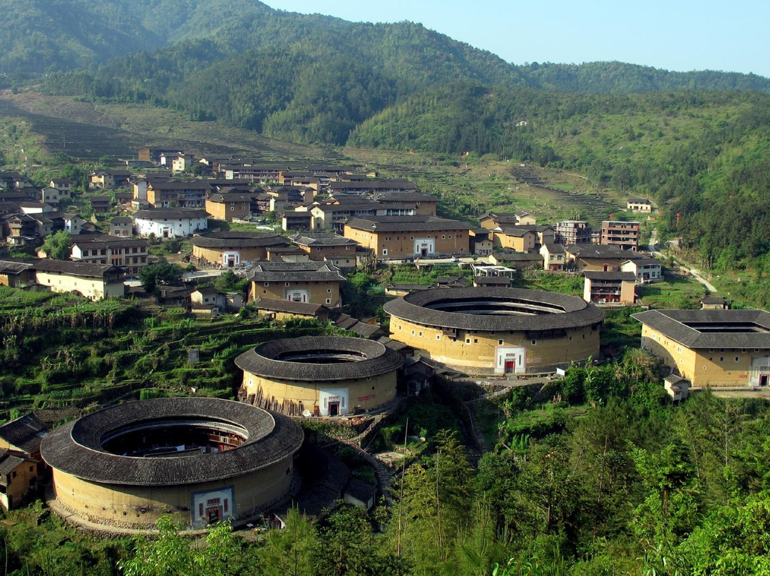 初溪土楼群景点图片