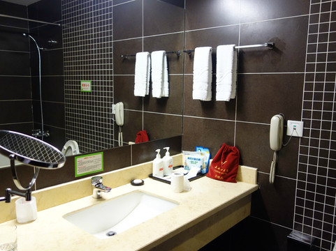 云南滇池大酒店主图