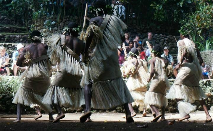 Tafutuna Cultural Experience-塔纳岛必去景点