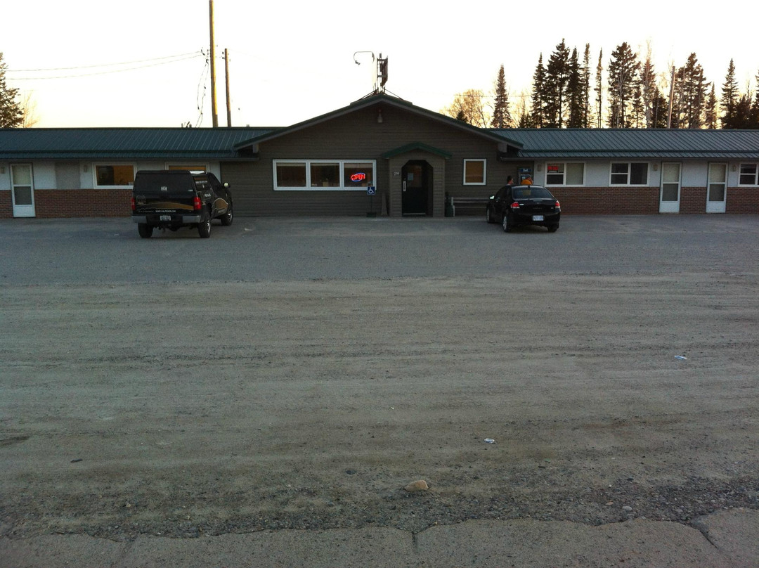 Hotel 105 Bar and Grill主图