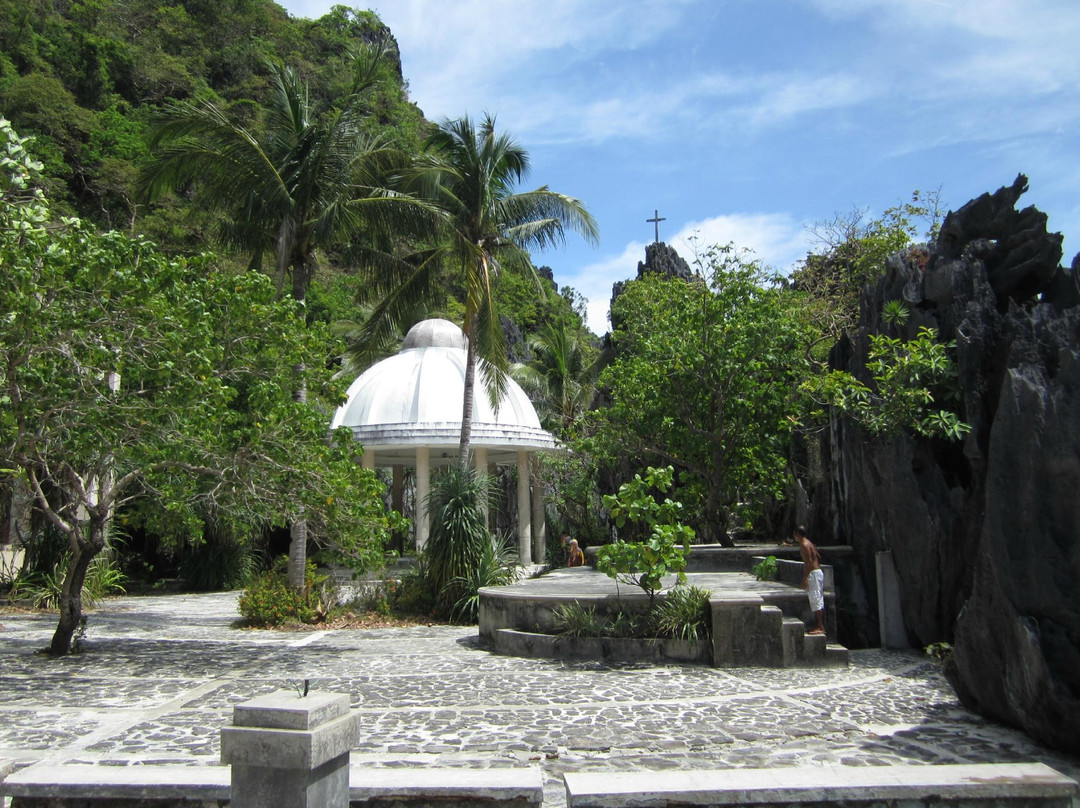 Matinloc Island-爱妮岛必去景点