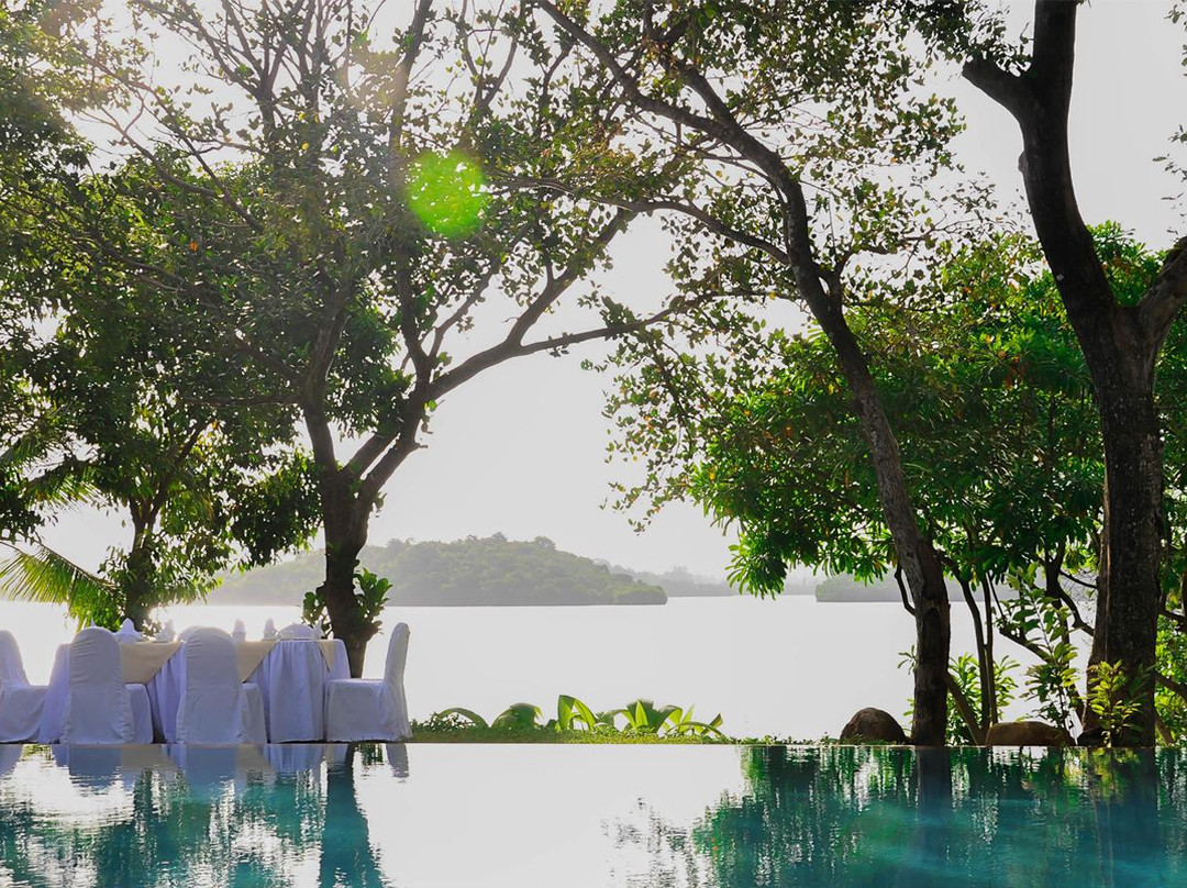 Karandeniya酒店住宿-Lotus Paradise