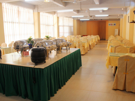 厦门新加坡酒店主图