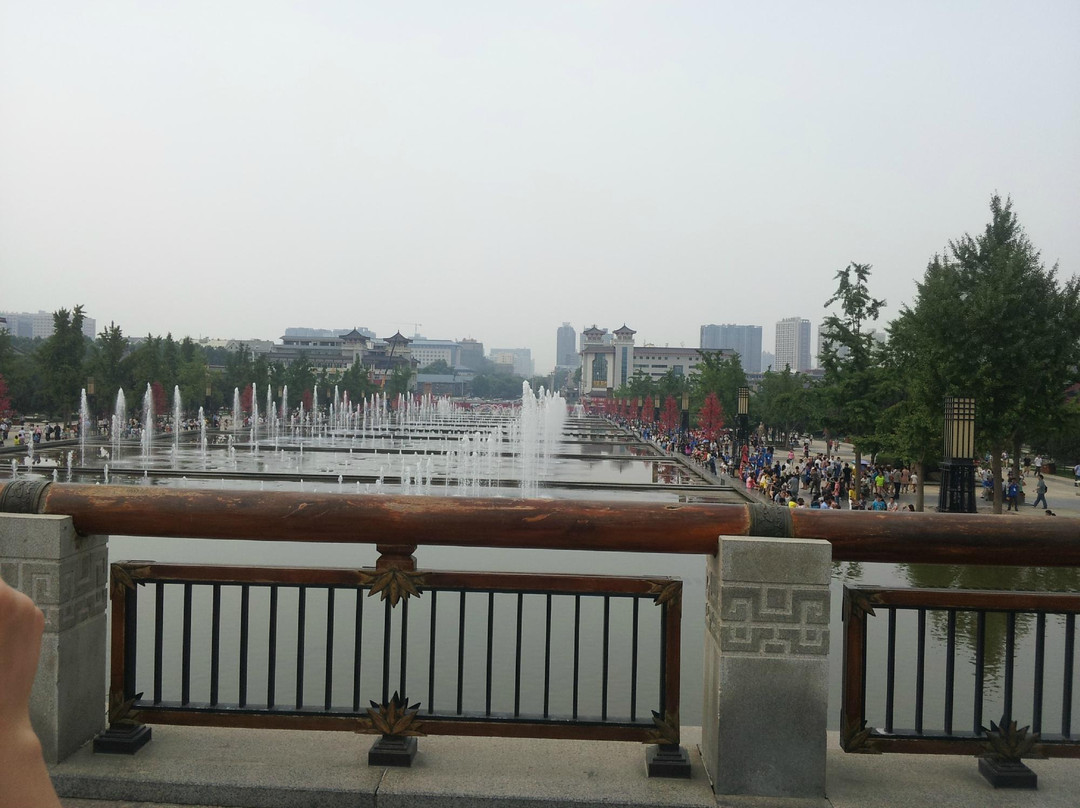 大雁塔北广场-西安市必去景点