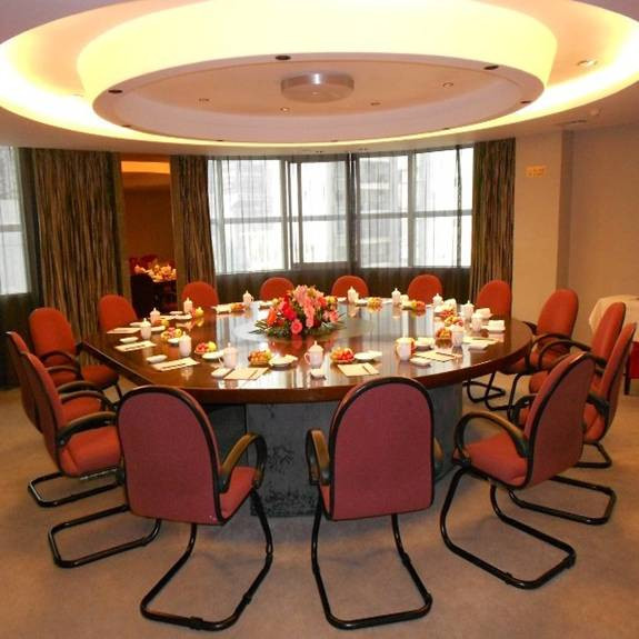 卓越大酒店主图